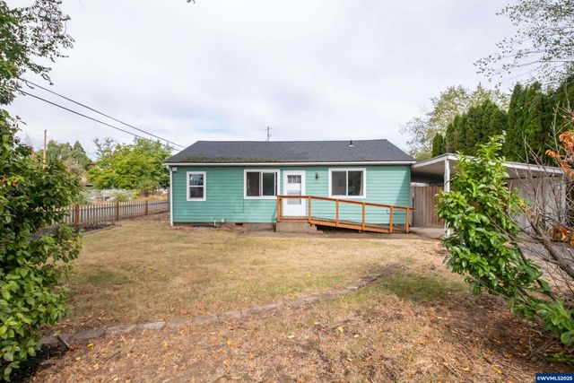 301 Russell St, Lebanon, OR 97355