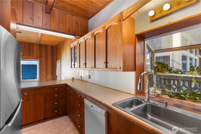 141 Utsalady Road, Camano Island, WA 98282