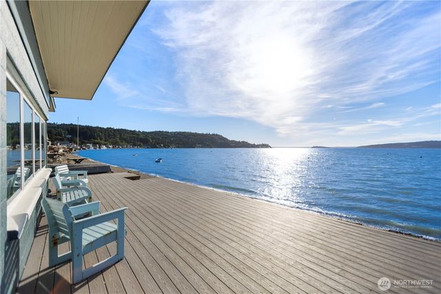 141 Utsalady Road, Camano Island, WA 98282