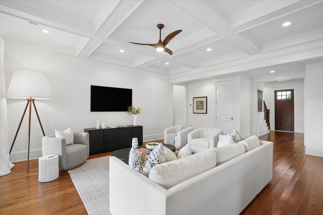 305 Apprentice Street, Charleston, SC 29492