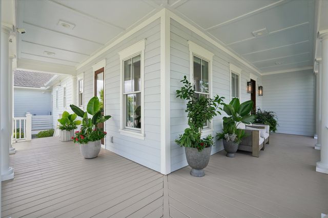 305 Apprentice Street, Charleston, SC 29492