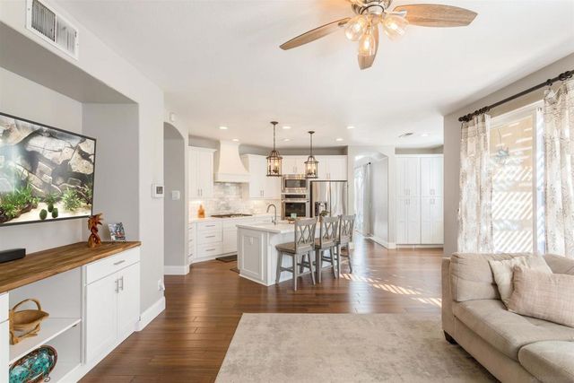 45948 Via La Colorada, Temecula, CA 92592