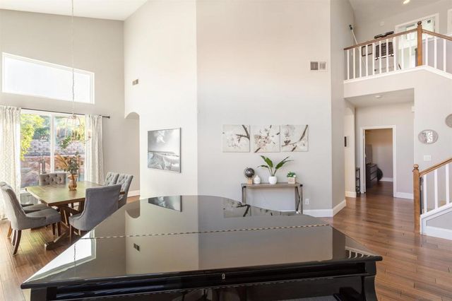 45948 Via La Colorada, Temecula, CA 92592