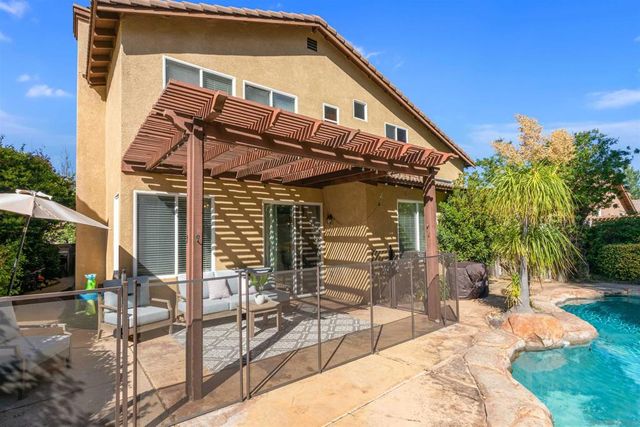 45948 Via La Colorada, Temecula, CA 92592
