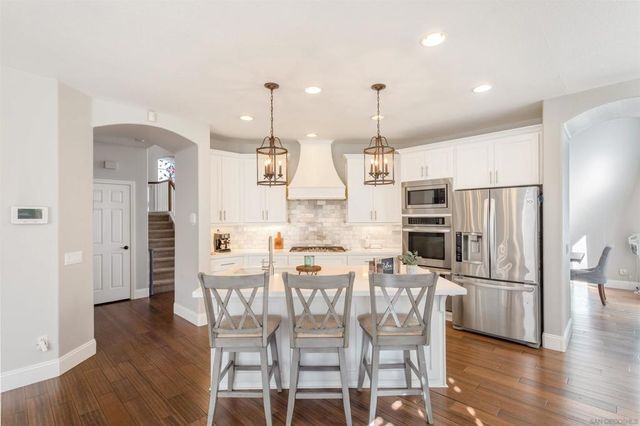 45948 Via La Colorada, Temecula, CA 92592