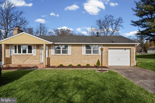 4006 SILVAGE RD, Baltimore, MD 21236