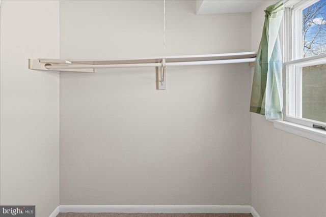 4006 SILVAGE RD, Baltimore, MD 21236