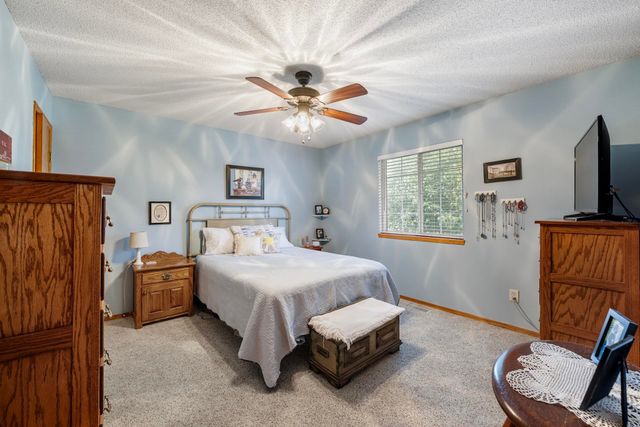 1440 E Sunset Ct, Goddard, KS 67052