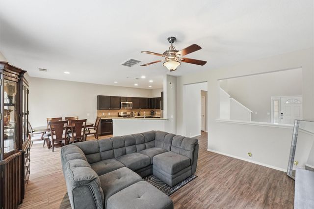 2903 Edgewick Elm Street, Fresno, TX 77545