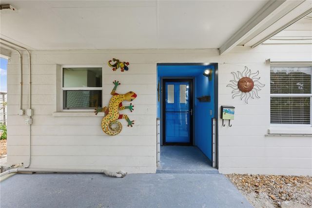 462 63RD STREET, Holmes Beach, FL 34217