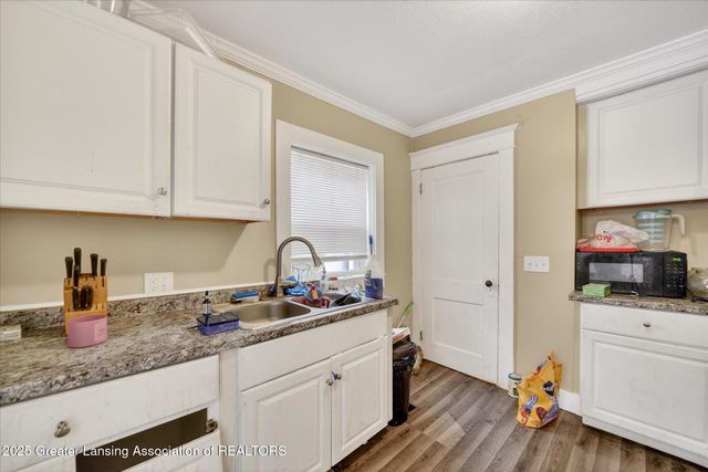 841 Baker Street, Lansing, MI 48910