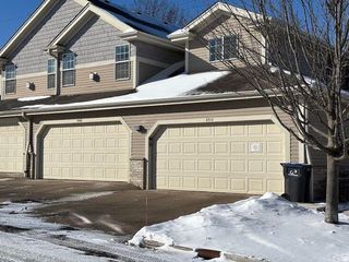 2712 Hidden DRIVE #54, Saint Francis, WI 53235