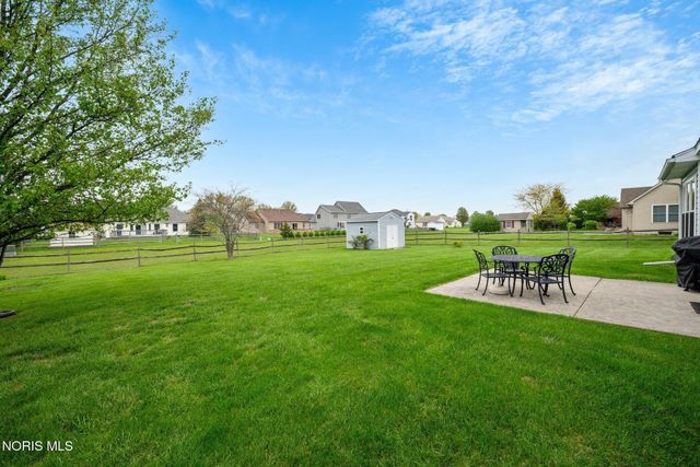5882 Cherokee Avenue, Walbridge, OH 43465