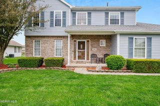 5882 Cherokee Avenue, Walbridge, OH 43465