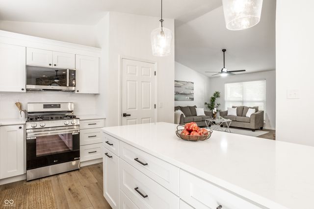 7301 Muirfield Place, Indianapolis, IN 46237