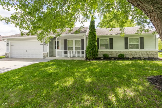 7301 Muirfield Place, Indianapolis, IN 46237