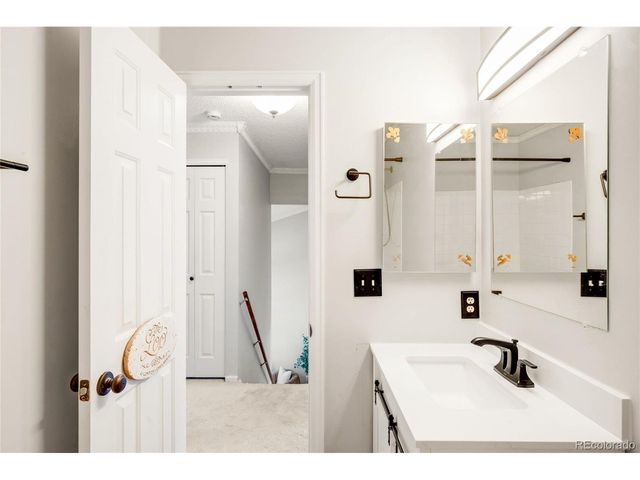 10176 Woodrose Ln, Littleton, CO 80129