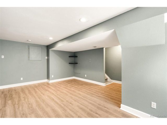 10176 Woodrose Ln, Littleton, CO 80129
