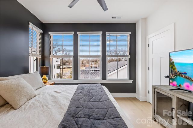 1130 Pegram Crossing Drive 19, Charlotte, NC 28205