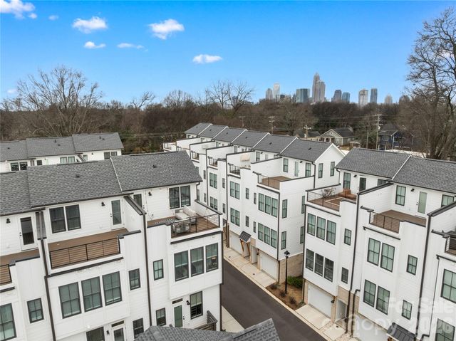 1130 Pegram Crossing Drive 19, Charlotte, NC 28205