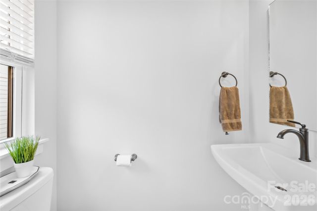 1130 Pegram Crossing Drive 19, Charlotte, NC 28205