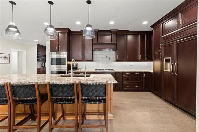 1460 Lakemist Court, Roswell, GA 30075