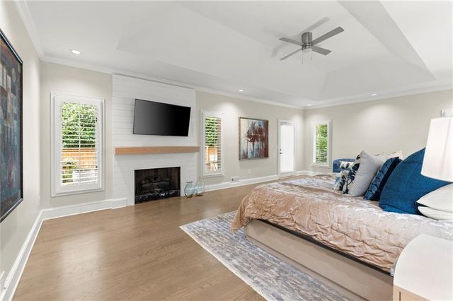 1460 Lakemist Court, Roswell, GA 30075