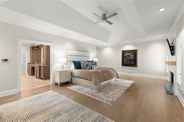 1460 Lakemist Court, Roswell, GA 30075