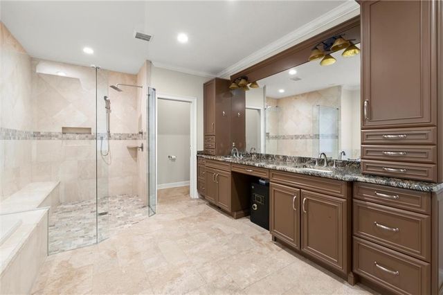 1460 Lakemist Court, Roswell, GA 30075