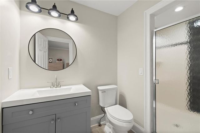 1460 Lakemist Court, Roswell, GA 30075