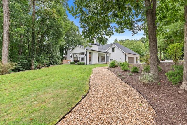 1460 Lakemist Court, Roswell, GA 30075