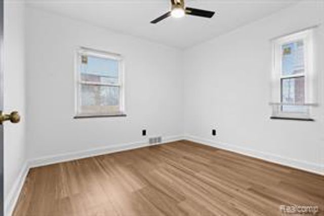 18061 Kentucky Street, Detroit City, MI 48221