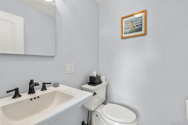 126 Fairview Avenue, Montauk, NY 11954