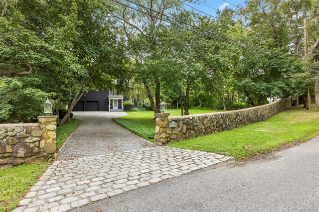 126 Fairview Avenue, Montauk, NY 11954