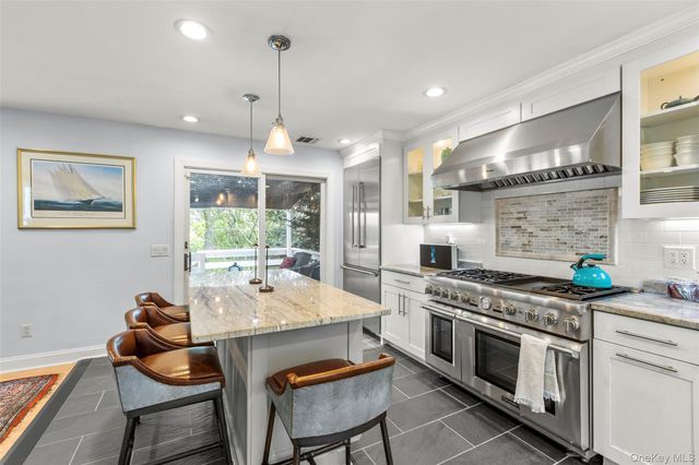 126 Fairview Avenue, Montauk, NY 11954