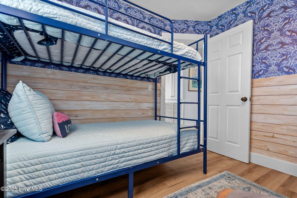 Image 40 of property listing at 231 S Bald Head Wynd, Bald Head Island, NC 28461