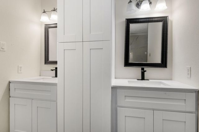 3719 Straightfork Drive, Houston, TX 77082