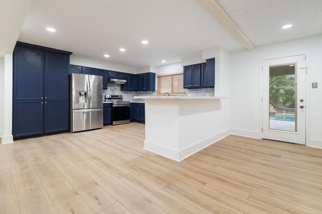 3719 Straightfork Drive, Houston, TX 77082