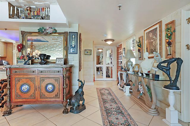 374 Golfview Road 205, North Palm Beach, FL 33408