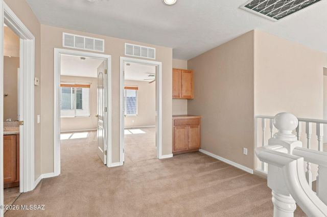 972 W Leatherleaf Drive, Tucson, AZ 85755