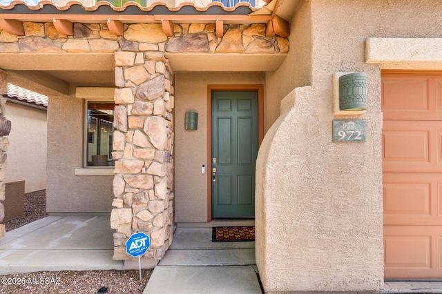 972 W Leatherleaf Drive, Tucson, AZ 85755