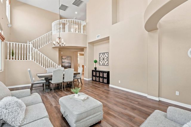 972 W Leatherleaf Drive, Tucson, AZ 85755