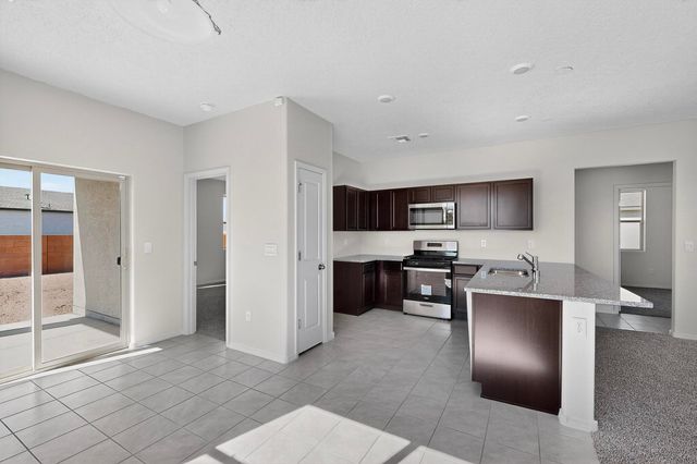 1 Tierra Dentro Court, Los Lunas, NM 87031