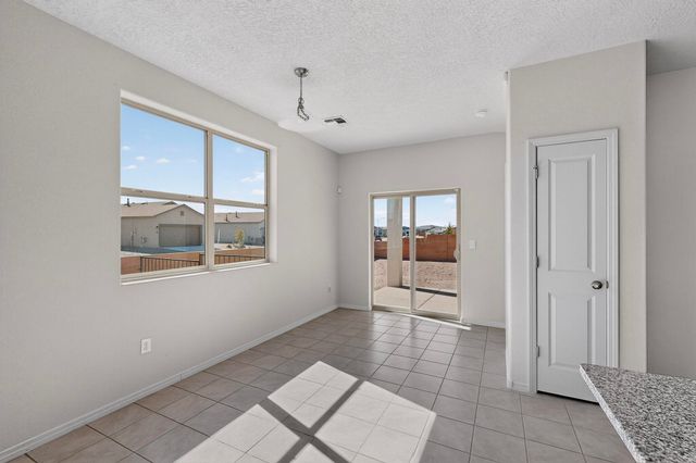 1 Tierra Dentro Court, Los Lunas, NM 87031