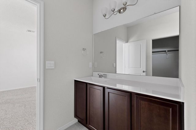 1 Tierra Dentro Court, Los Lunas, NM 87031