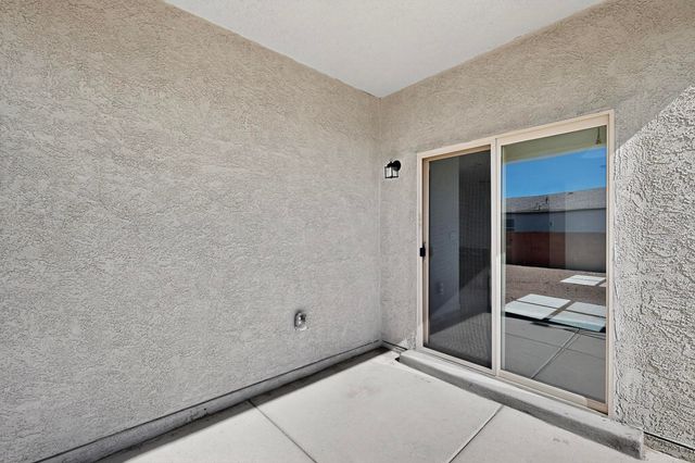 1 Tierra Dentro Court, Los Lunas, NM 87031