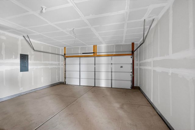 1 Tierra Dentro Court, Los Lunas, NM 87031