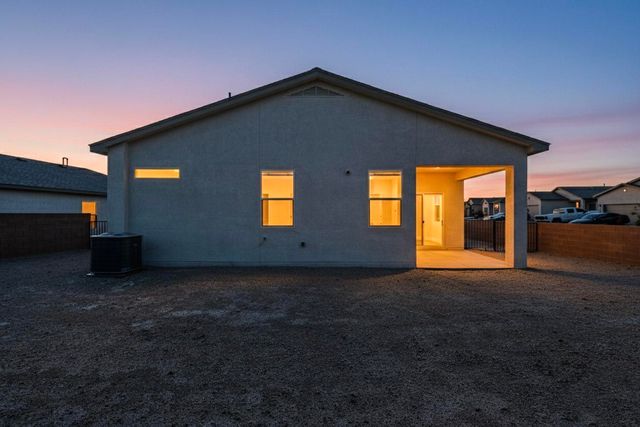 1 Tierra Dentro Court, Los Lunas, NM 87031