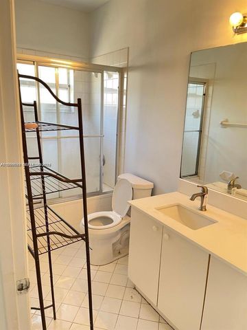 8784 SW 213th Ln, Cutler Bay, FL 33189