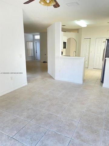 8784 SW 213th Ln, Cutler Bay, FL 33189